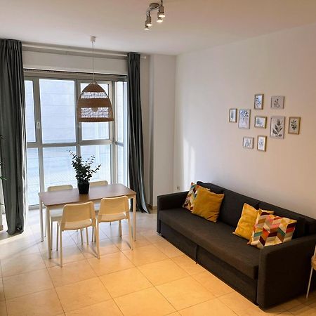 Beachfront Living Valencia Patacona Apartment Екстер'єр фото